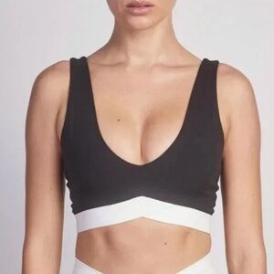 NWT Joja Drive Sports Bra - Black and White